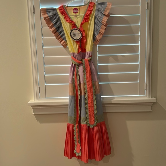 Celia B dress - Picture 2 of 4